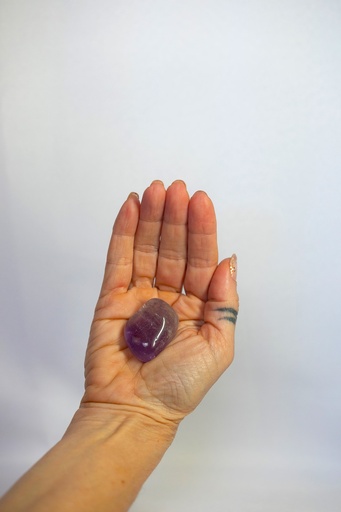 Amethyst Tumbled Palm Stone